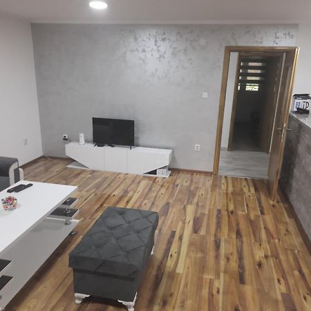 Apartman Micevic Foca Esterno foto