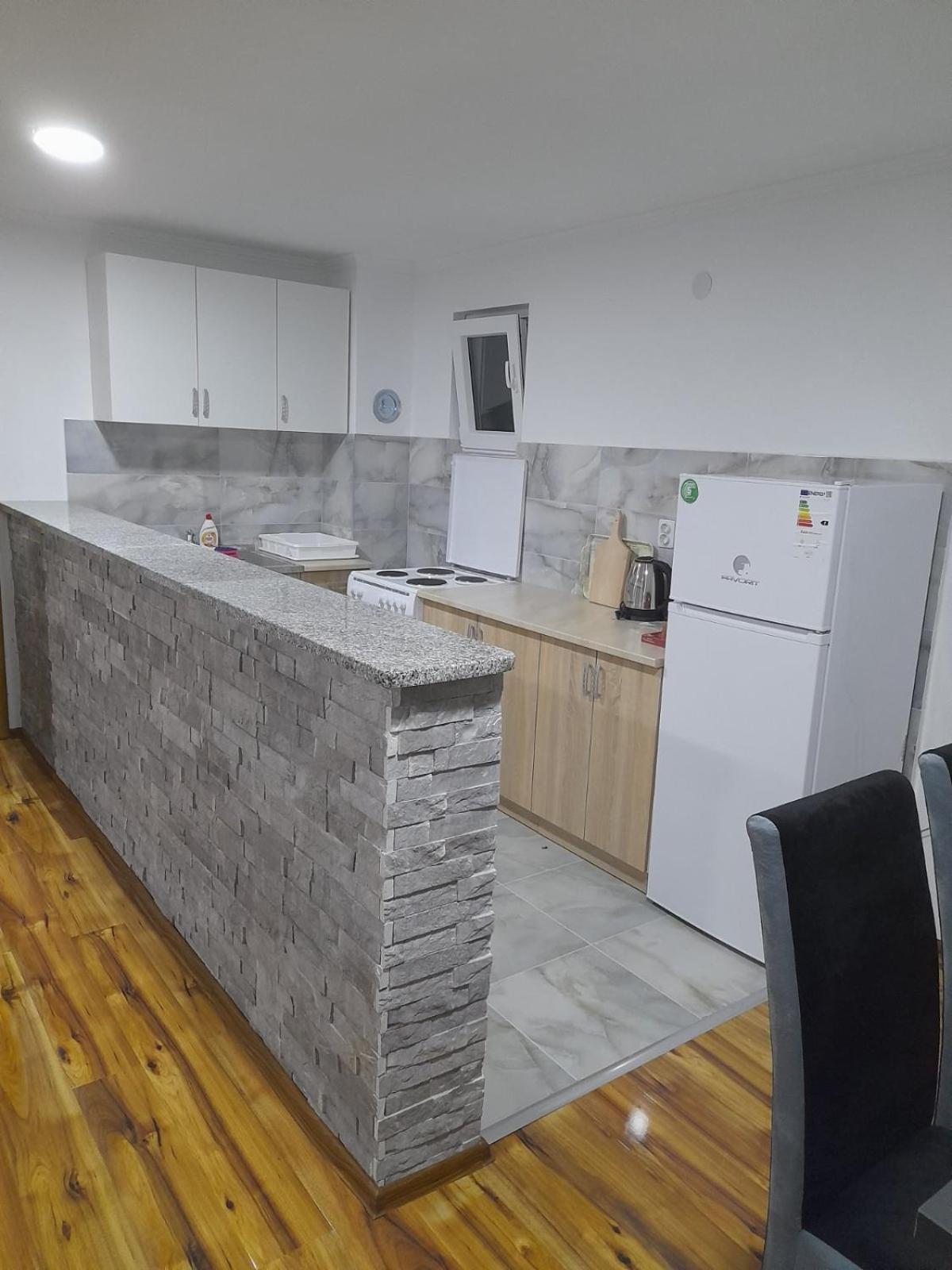 Apartman Micevic Foca Esterno foto